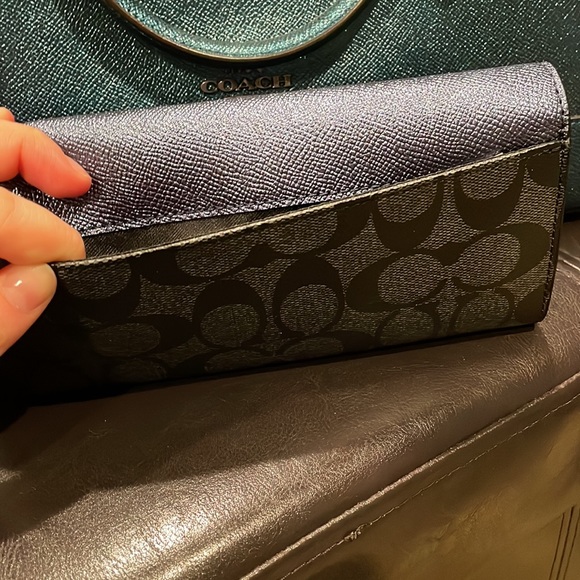 NWT Cute Crossbody and wallet set!! - Picture 4 of 8